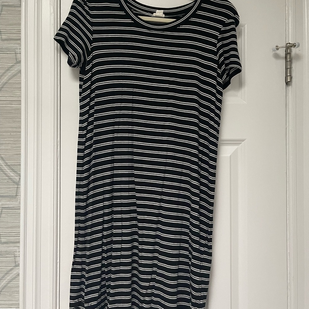 Black t-shirt dress with white horizontal stripes. Very soft and flows.